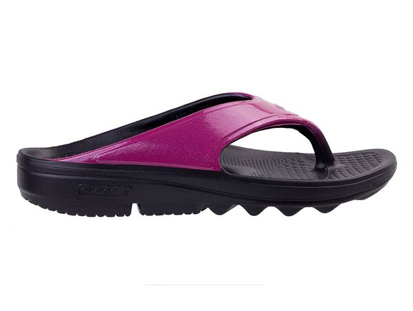 Spenco Fusion 2 Pearlized Women's Supportive Recovery Sandal - Fuchsia - Profile